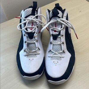 Nike Air Max Way White/Black/Red. Size 15
